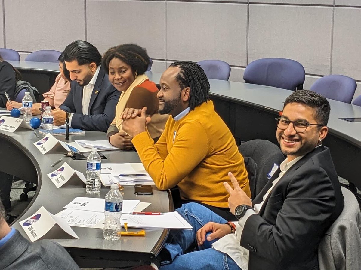 newamericanld.bsky.social (@newamericanld) on Twitter photo And Day 1 of Ready to Lead Midwest is a wrap! Thank you to our host, <a href="/ChicagoKentLaw/">Chicago-Kent Law</a> for providing a great space, and to our partners <a href="/SouthwestAir/">Southwest Airlines</a> and <a href="/pillarsfund/">PillarsCommunityFund</a> and all others for helping us connect with and empower the next generation of #NewAmericanLeaders! And Day 1 of Ready to Lead Midwest is a wrap! Thank you to our host, <a href="/ChicagoKentLaw/">Chicago-Kent Law</a> for providing a great space, and to our partners <a href="/SouthwestAir/">Southwest Airlines</a> and <a href="/pillarsfund/">PillarsCommunityFund</a> and all others for helping us connect with and empower the next generation of #NewAmericanLeaders!