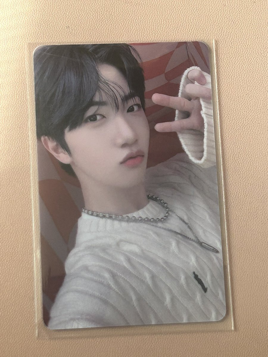WeNeverLose_'s tweet photo. 크래비티 원진 뉴웨이브 팝업스토어 1차 럭키드로우 포카 판매합니다 1.0 하자없어요 디엠주세요
cravity new wave 세림 앨런 정모 우빈 원진 민희 형준 태영 성민 럭드 공방 포토카드 사운드웨이브 마뮤테 애플뮤직 케타포 https://t.co/zlIzSBq8Wg