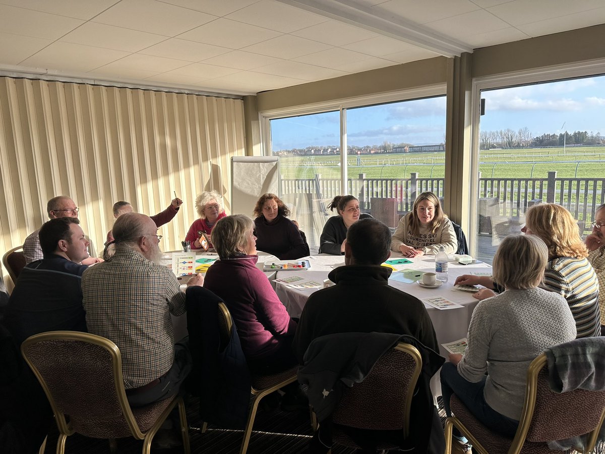 DaveLBywater's tweet image. Lovely day out West recently with @BCP1967 meeting some of the @ayrracecourse Medical Team &amp;amp; colleagues for their 1 day Major Incident Medical Management course. #Prepared #MIMMS 🏴󠁧󠁢󠁳󠁣󠁴󠁿