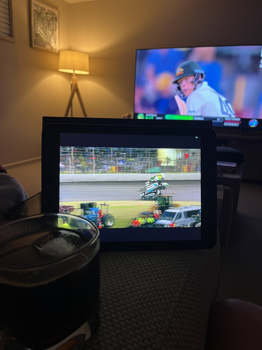 Bourbon 🥃, Sprintcars 🇦🇺 Title 🏁 and the Cricket 🏏 #Perfect 👏🏻👏🏻