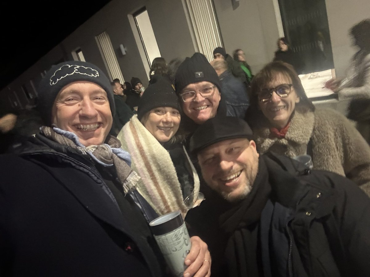 jmthibaud's tweet photo. On y était ! 1e place de leader de @rugbyprod2 pour @ProvenceRugby avec mes amis de l’équipe junior de (y a pas très) longtemps 😃 https://t.co/oMX1bzmK83