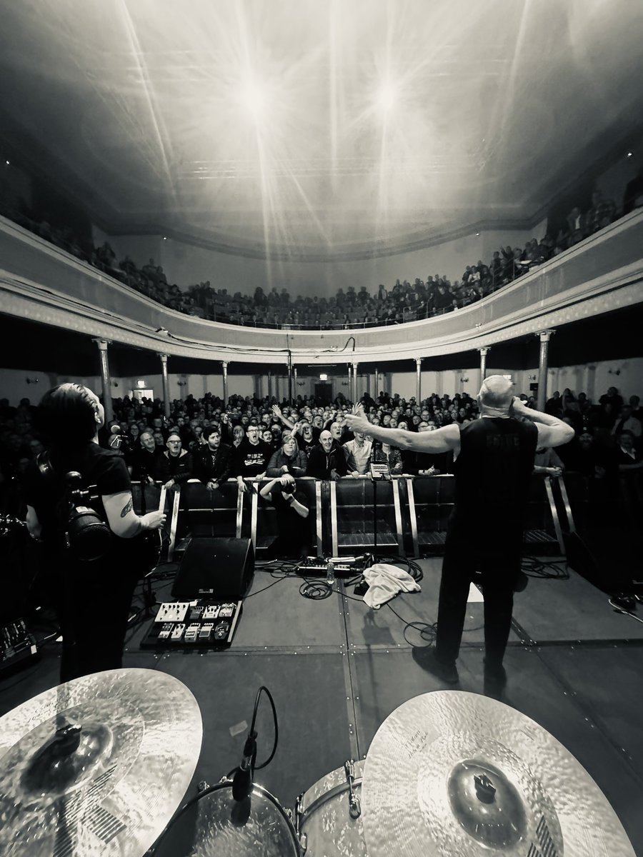 NickHernandezzz's tweet photo. Last night at @queens_hall Edinburgh with The Skids ✊🏻

@richardjobson 

@FromtheJam1 https://t.co/zjfTDk6IIH
