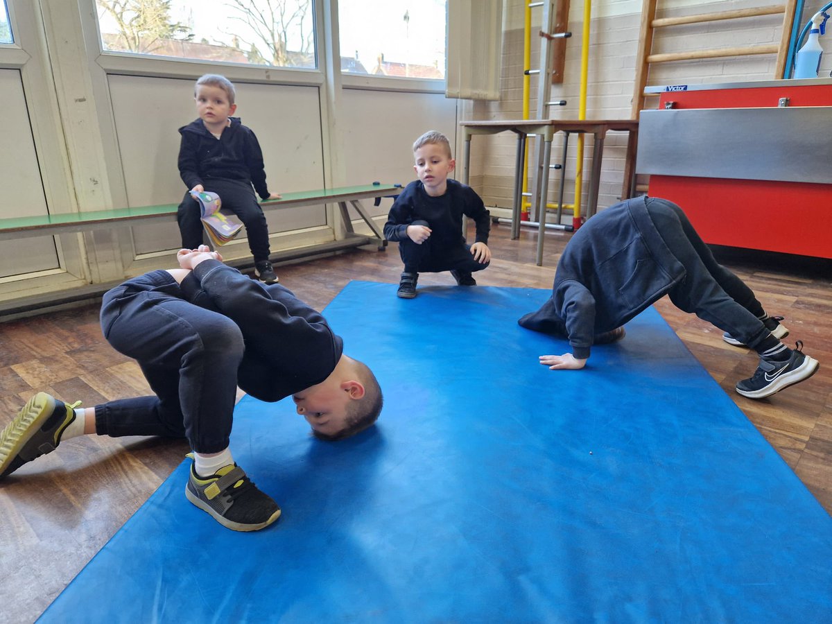 In PE we have been practising balancing on different parts of the body. #bessacarrpe