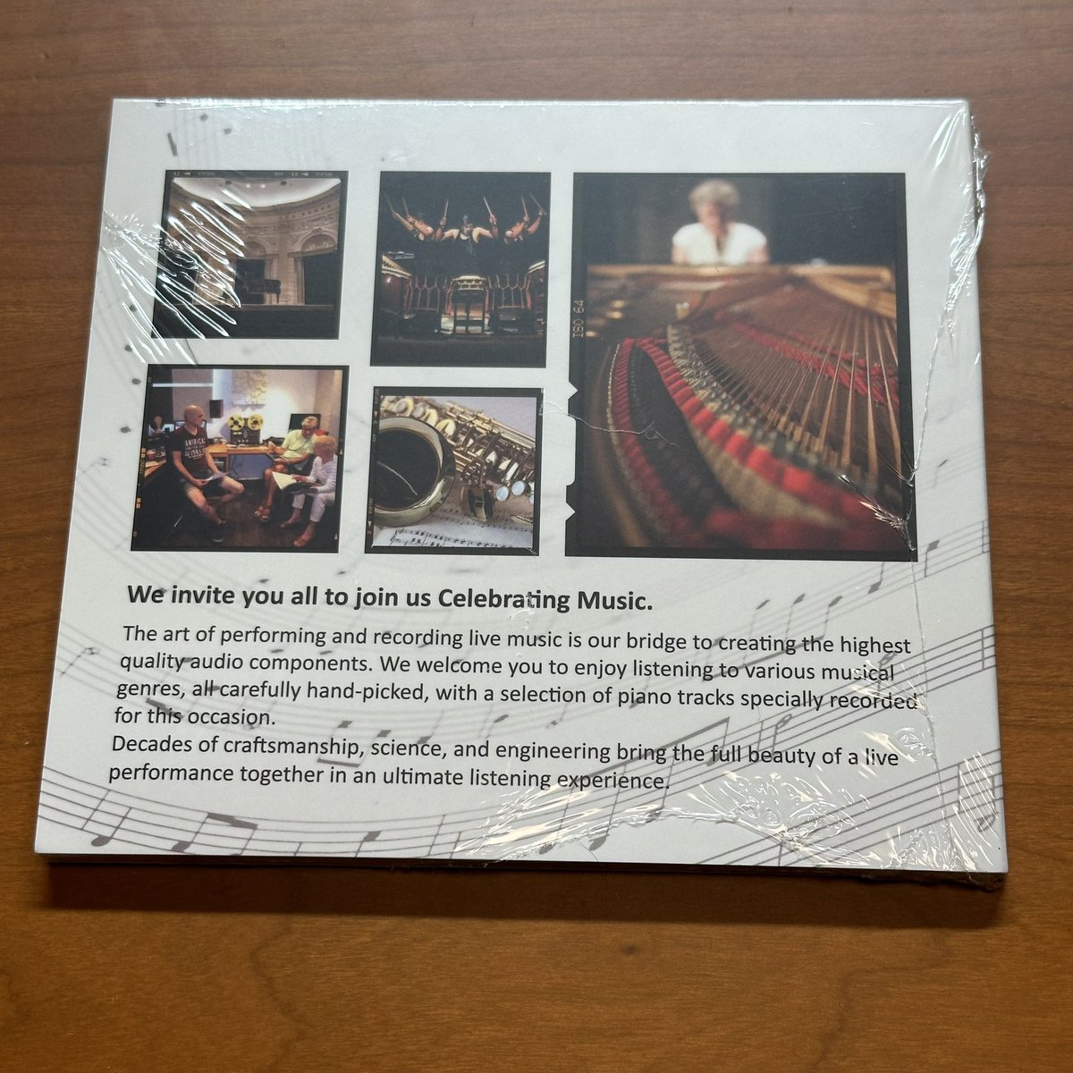 C5IZhZy7LjJmVl8's tweet image. #CrystalCable さんと #SILTECH さんのCD楽しみです！