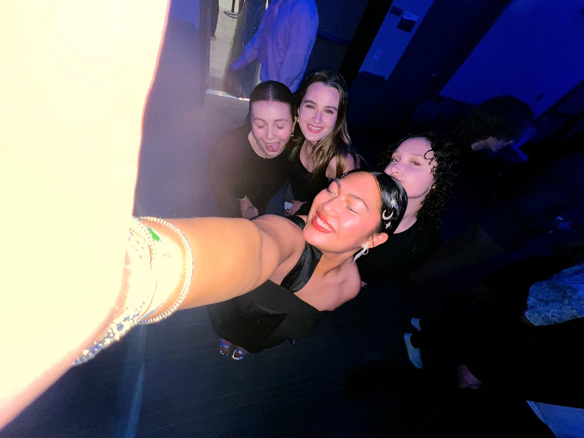 CSUMB's tweet image. #CSUMB’s Winter Formal Ball was an absolute blast! Our #OtterRaft brought the groove with timeless throwbacks and sizzling dance moves, setting the dance floor on fire.

#WelcomeBackWeek isn't over yet — get ready for a weekend filled with events: 

👉 csumb.edu/traditions/wel…