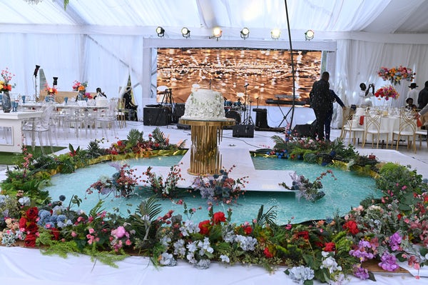 EventFirmAfrica's tweet photo. Raphael and Hannah's wedding was a truly mesmerizing affair. Join the ranks of satisfied clients who have entrusted us with their celebrations. Contact us on 0773312736, ☎️ 0200905807 for booking #luxuryevents #eventdesigners #weddingdecor #africanwedding #eventdesigners #wedding https://t.co/V6ngMBgtFM