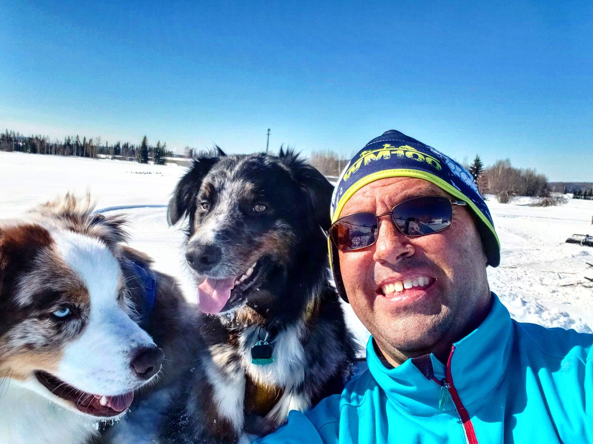 Never a finer pair. #alaska #winter #skiing #skijor #skijoring #xcskiing #nordic #australianshepherd #aussielovers #aussie #redmerle #bluemerle #selfie #goofy #sexybeast #winterfun #sunnyday #buddies #besties #GoodTimes #memories