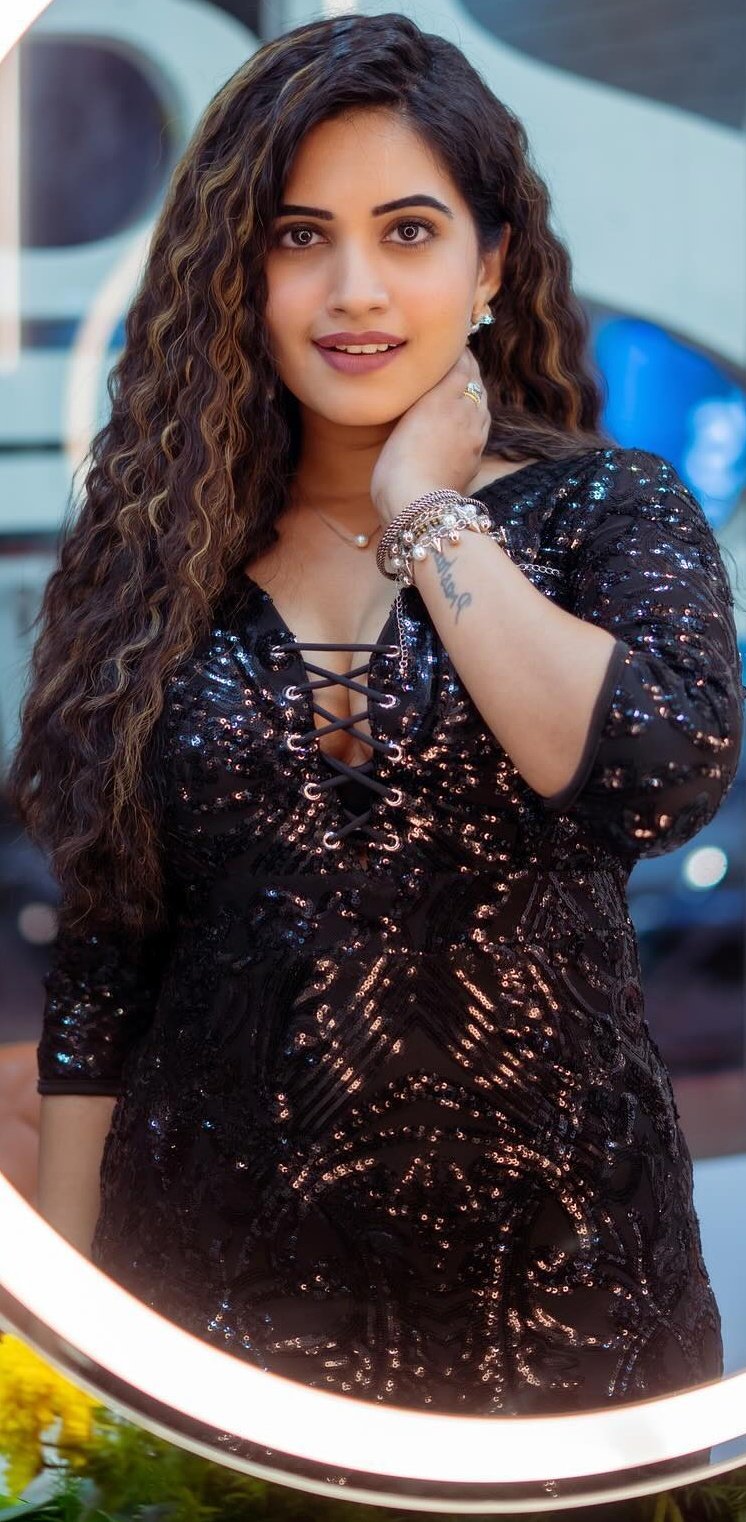 GE1IEZWWIAAasJb?format=jpg&name=large