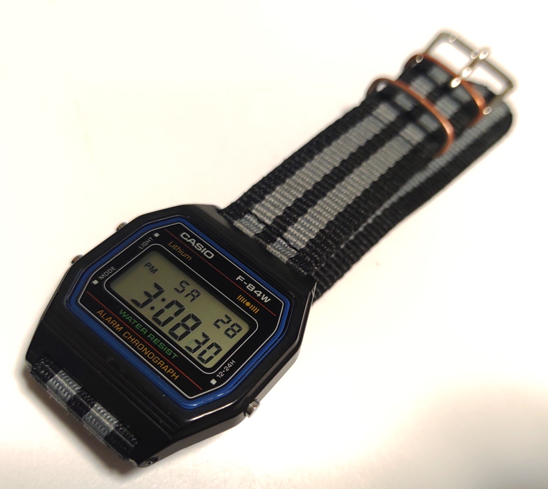 clarkandcom's tweet photo. 替えバンド #TeamCasio https://t.co/J0tViK4ja9