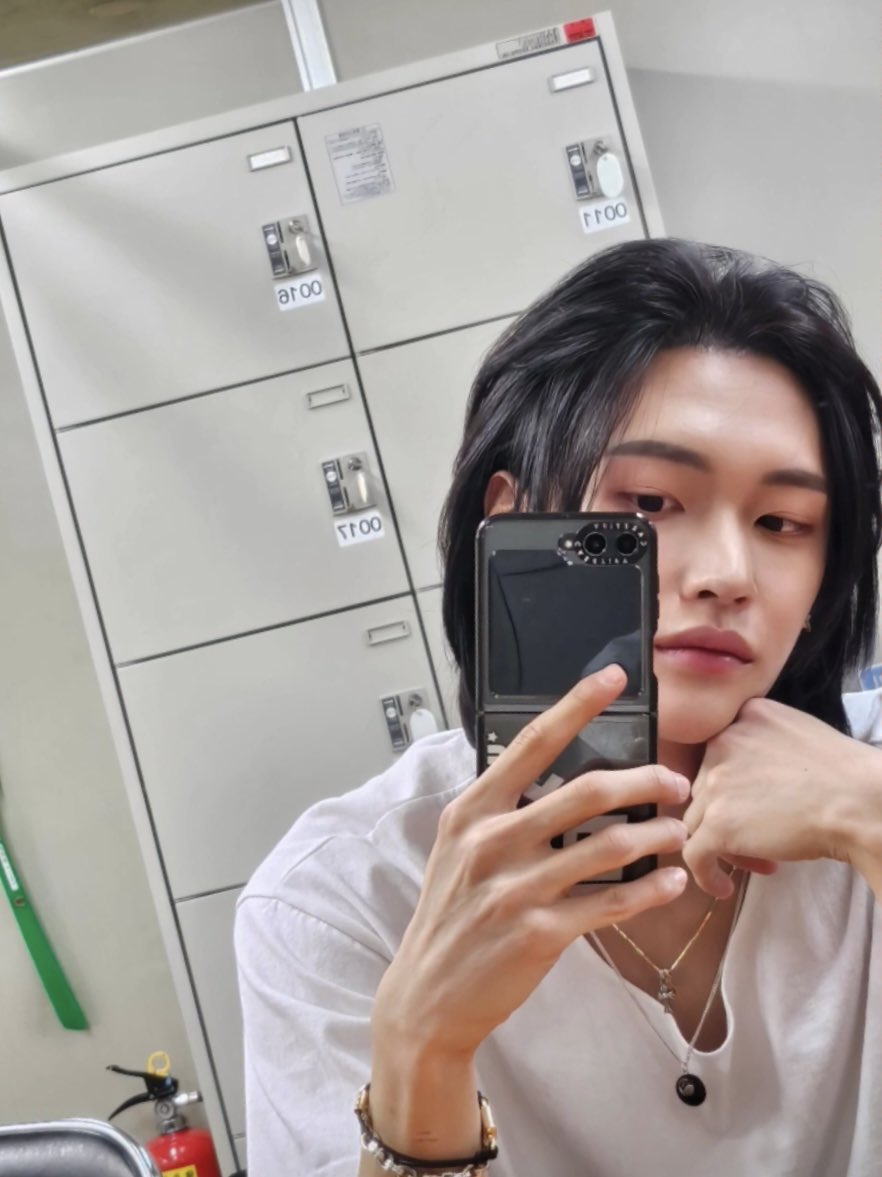 230127 위버스 모먼트 #원빈