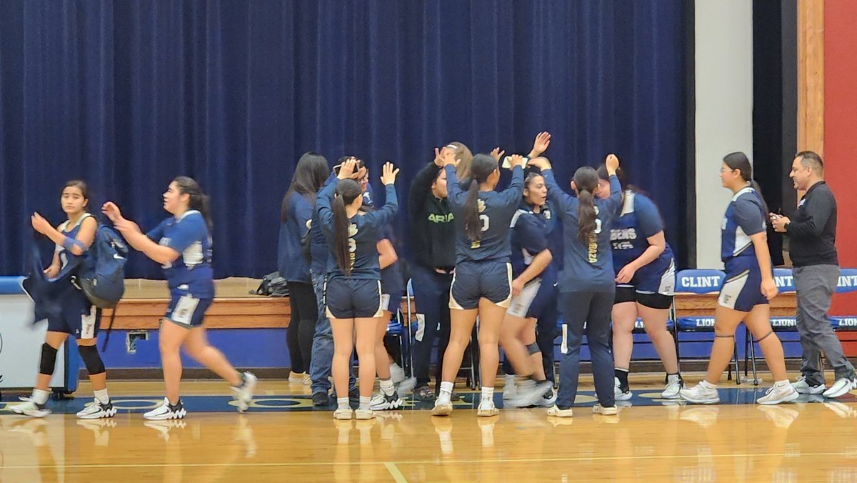 Michael Salas (@mrmichaelsalas) on Twitter photo No matter how old you are, nothing beats a tunnel after a win !!!
<a href="/FabensISD/">Fabens Independent School District</a> No matter how old you are, nothing beats a tunnel after a win !!!
<a href="/FabensISD/">Fabens Independent School District</a>