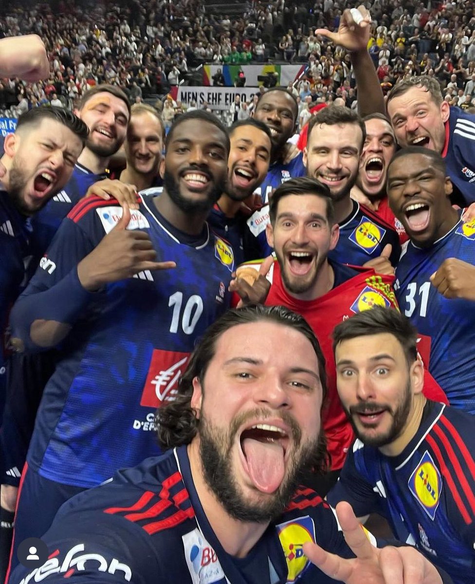🇫🇷 Bonne journée à tous ☀️

Encore sous le choc de la qualification héroïque de nos Bleus en finale de l’Euro 🤩

RDV ce dimanche à 17h45 pour la finale contre la Danemark ⏳