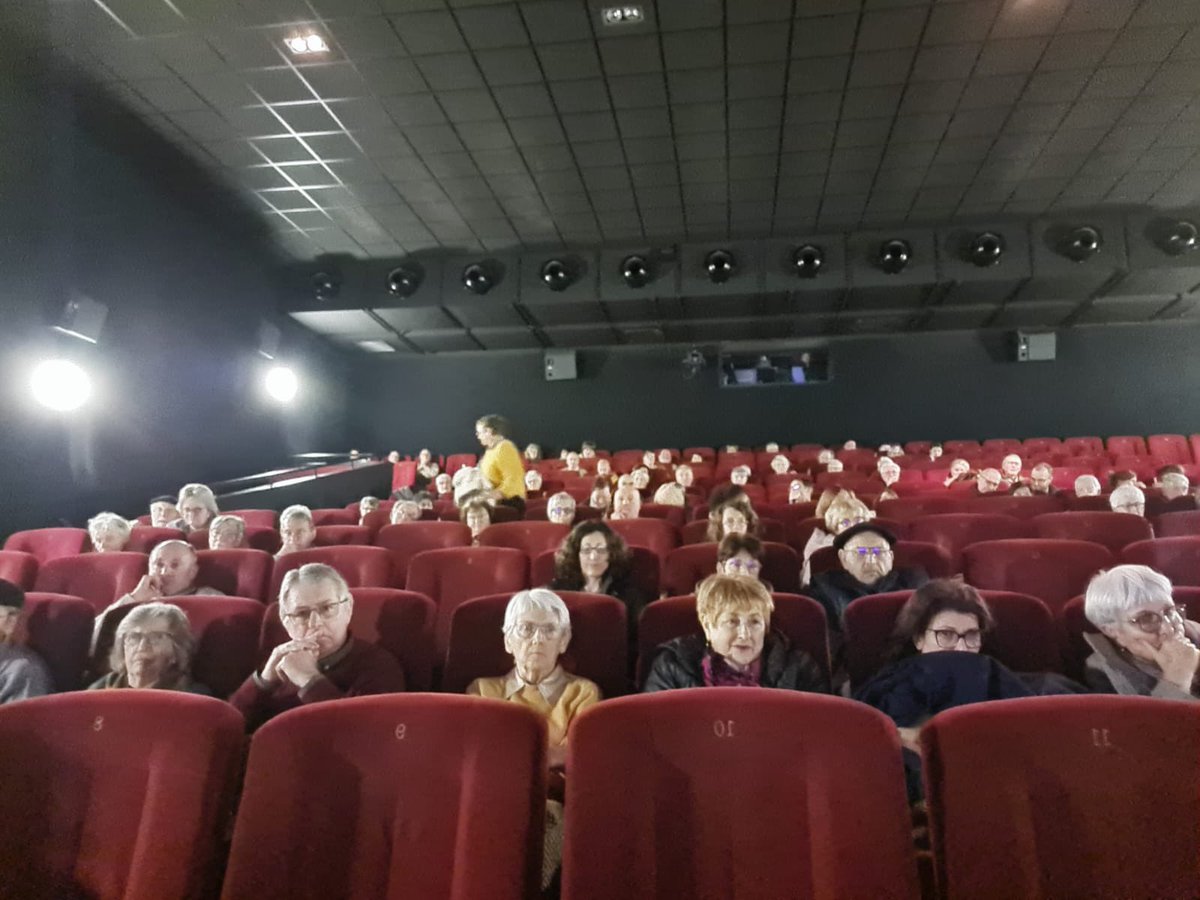 malutafilms's tweet photo. Mila esker, Donibane Lohizune! Ederra izan zen atzokoa. #apaizkartzela #LeSelect #xabigarat #mikelepalza #xabieramuriza @ritxitxi https://t.co/EX8Pi2HWsH
