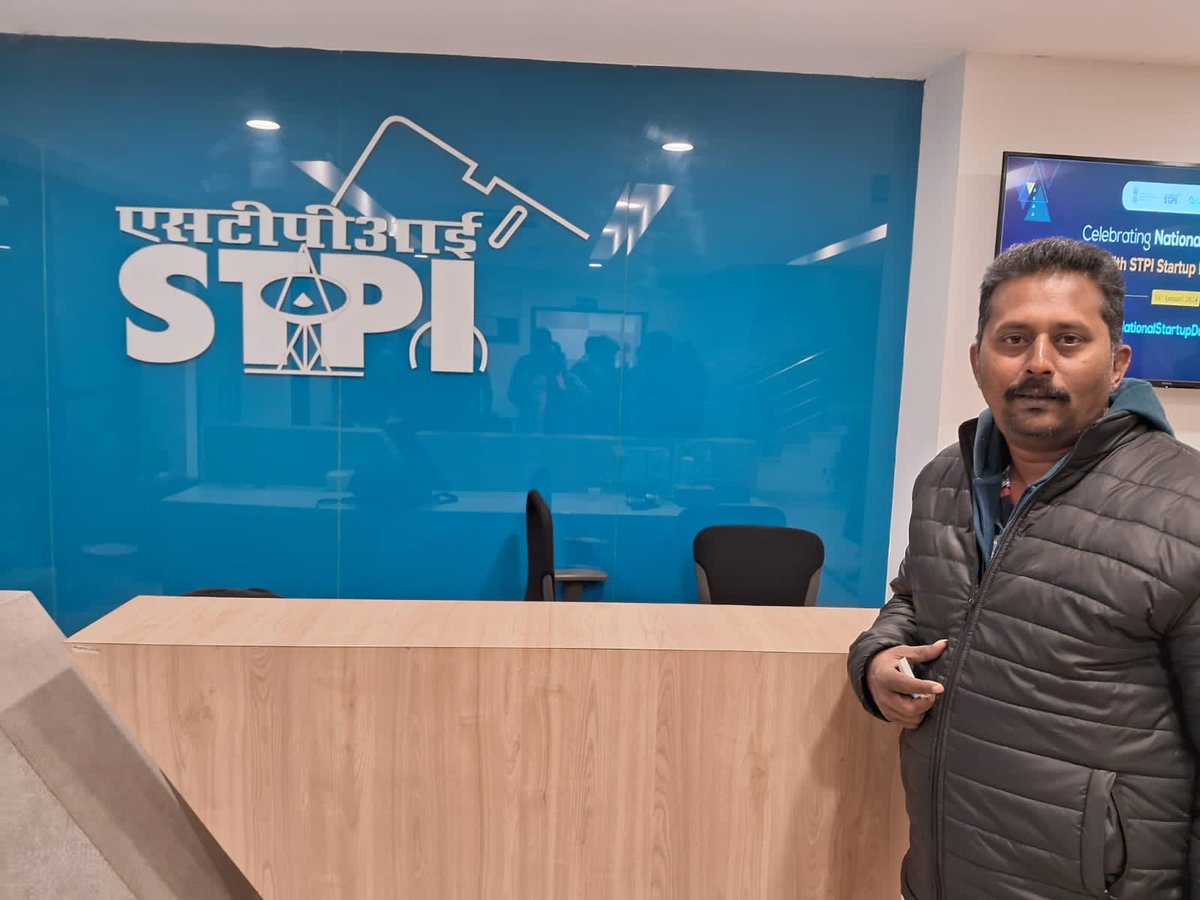 bivastra's tweet photo. Reflecting on a year of collaboration!
One year ago, we initiated a partnership with Apiary and STPI.

Our recent visit was a chance to strengthen the bond and explore new horizons together.

Exciting times ahead! 

🌐 #Bivastra #Apiary #STPI 🚀#Blockchain #textileinnovation https://t.co/2tdxBE2CL0
