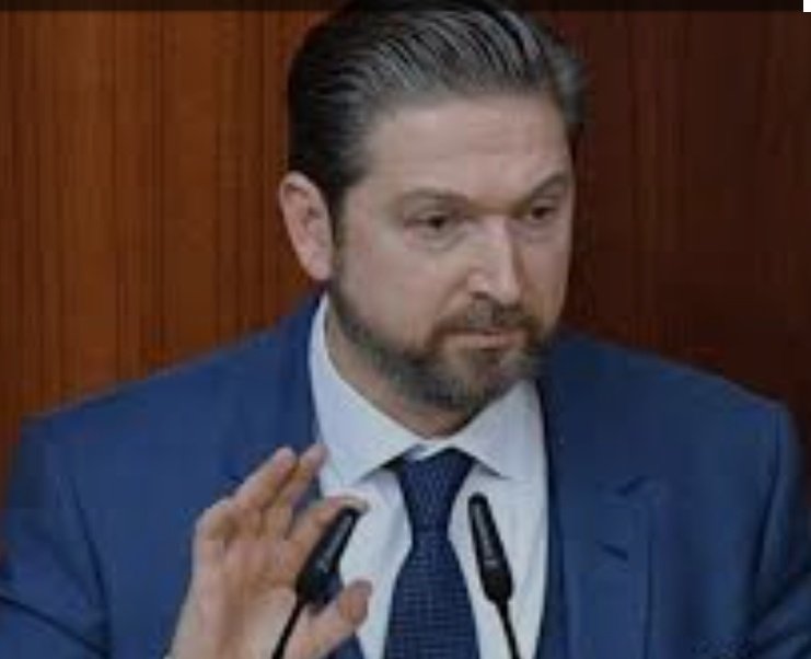 Tontonaoun1's tweet image. ما استفزني و صدمني الا #فيصل_كرامي..
يا عيب الشوم
#طائفي_ونص