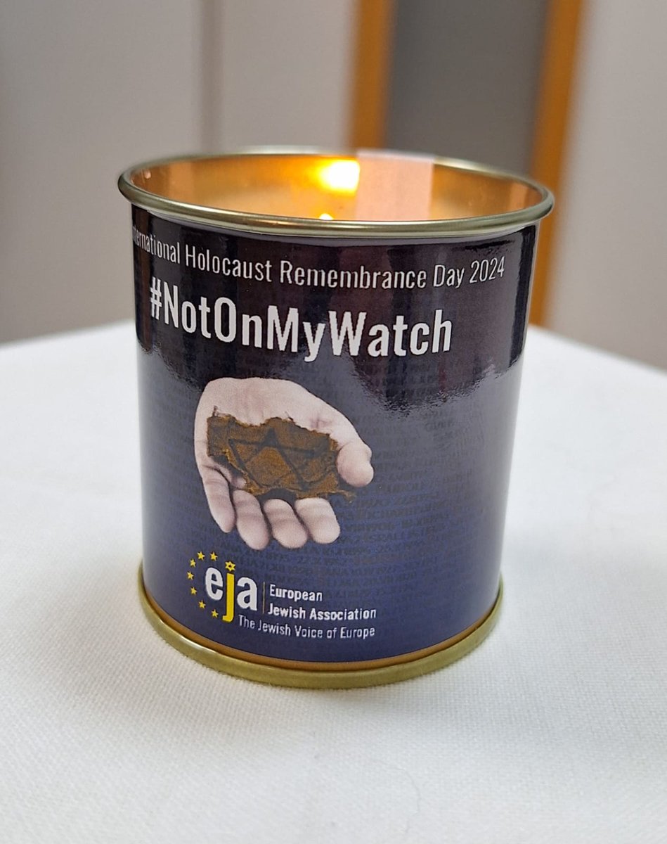 On today's International #HolocaustRemembranceDay, we mourn the victims and raise our voices against any form of violence and intolerance. Let us build a world free from racism and discrimination! #NotOnMyWatch #NeverForget