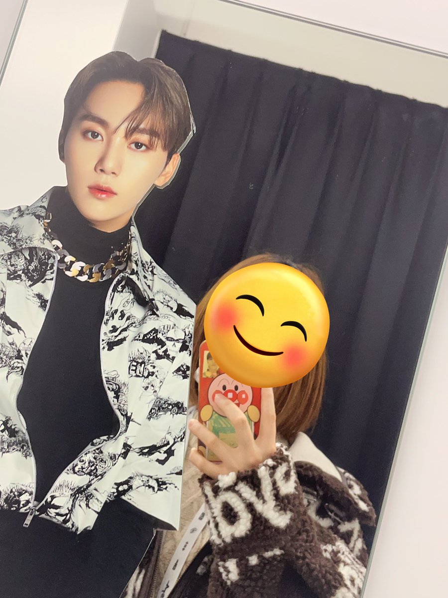 D FESTA福岡母と行ってきた💓💓
カードはボムギュ〜🧸✨
とりあえず知ってるし好きだからラッキー笑笑
東京から色々増えてたりして楽しかった🙌
今度はオンニと行くもんね〜