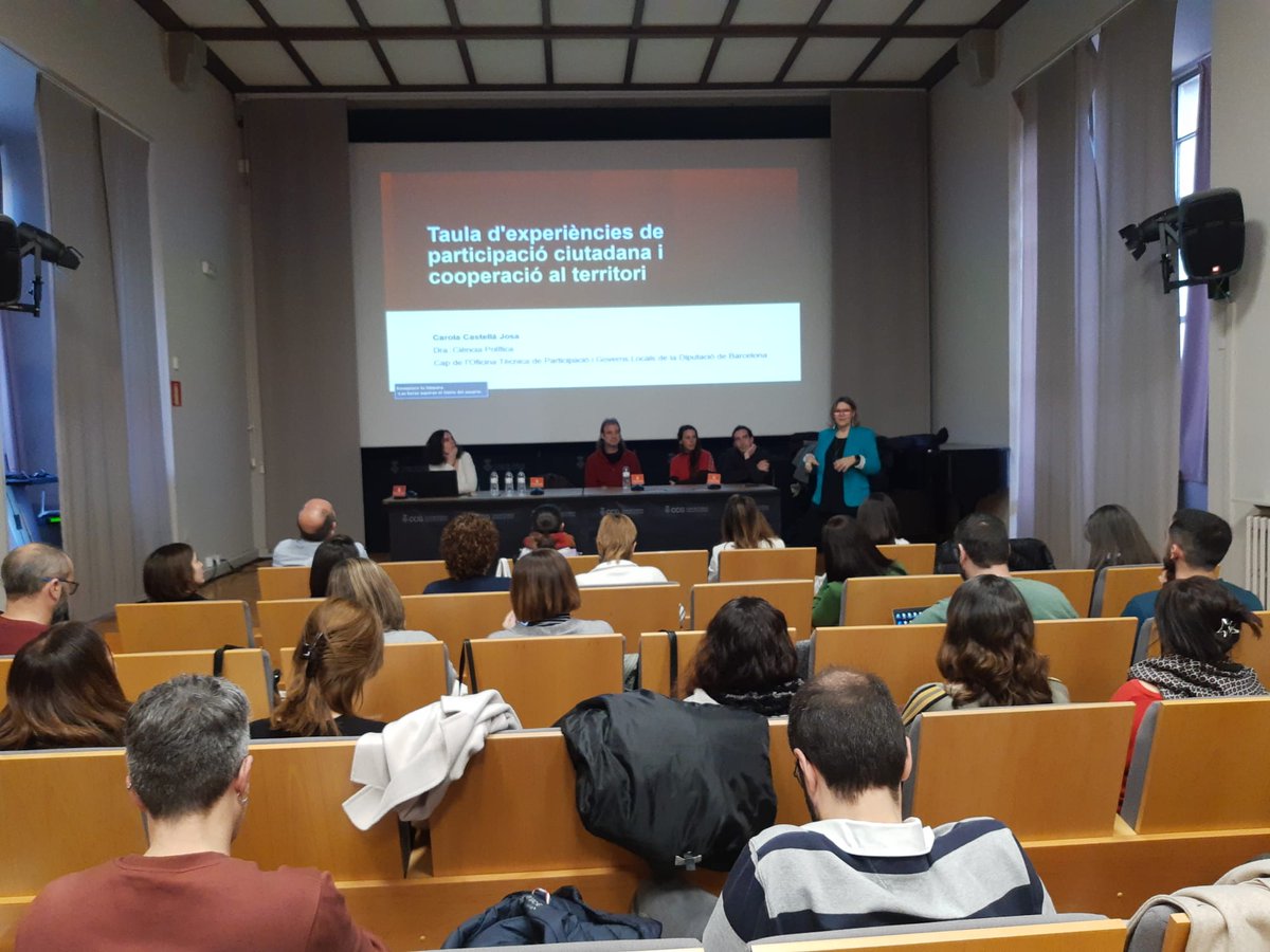 Postgrau Adm-e i Govern Obert - UdG (@eadmgovernobert) on Twitter photo Iniciem el matí al #Postgraueadmingo amb la taula d'experiències de participació ciutadana i cooperació al territori debatint i comentant les bones pràctiques de la <a href="/diba/">Diputació de Barcelona</a>, <a href="/AjPalamos/">Ajuntament de Palamós</a> i <a href="/ajmieres/">Ajuntament de Mieres</a> Iniciem el matí al #Postgraueadmingo amb la taula d'experiències de participació ciutadana i cooperació al territori debatint i comentant les bones pràctiques de la <a href="/diba/">Diputació de Barcelona</a>, <a href="/AjPalamos/">Ajuntament de Palamós</a> i <a href="/ajmieres/">Ajuntament de Mieres</a>