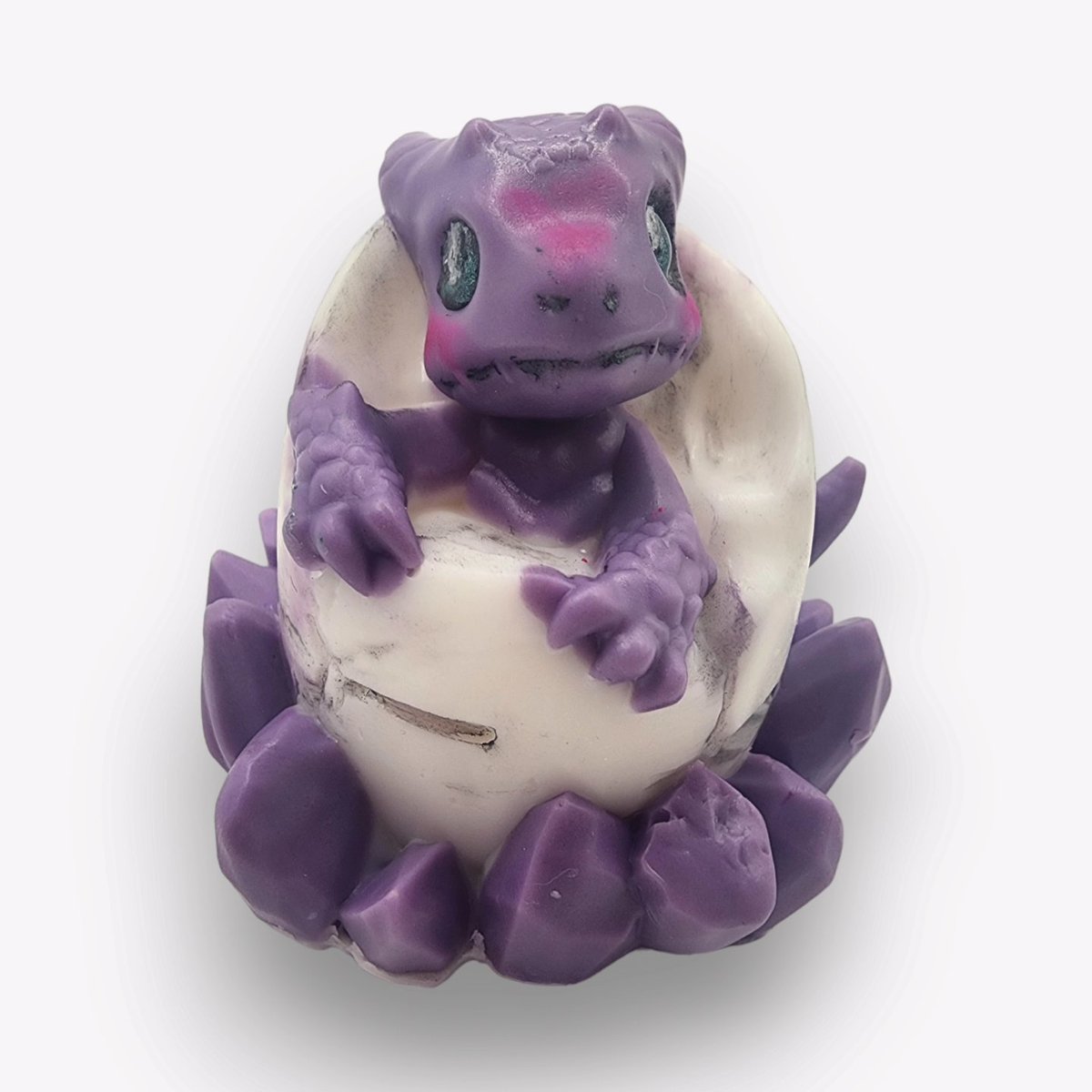 Purple baby dragon in an egg soap. 🥰🥰😍 

#littledragonsoaps #soaps #crafts #smallbusiness #peoriaaz #phoenixaz
