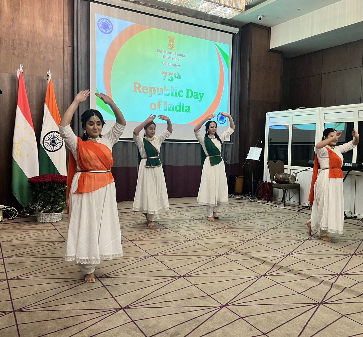 2 books, 'Hanoyeshe Sangam' by Prof. Javed Kholov, renowned Tajik Indologist & Director of Penjikent Pedagogical College & 'Panchakyana', a translation of Panchatantra by Prof. Zamira Gafarova, were released, and SVCC students gave a beautiful cultural performance on the occasion