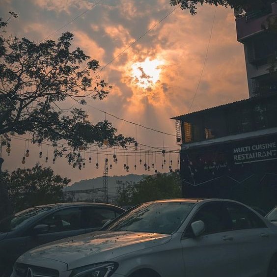 (أصبحنا وأصبح الملك لله والحمد لله، لا إله إلاّ اللّه وحده لا شريك له، له الملك وله الحمد وهو على كلّ شيء قدير ربّ أسألك خير ما في هذا اليوم وخير ما بعده، وأعوذ بك من شرّ ما في هذا اليوم وشرّ ما بعده)
#Klopp #سلمان_العودة #الكويت #اليابان #محمد