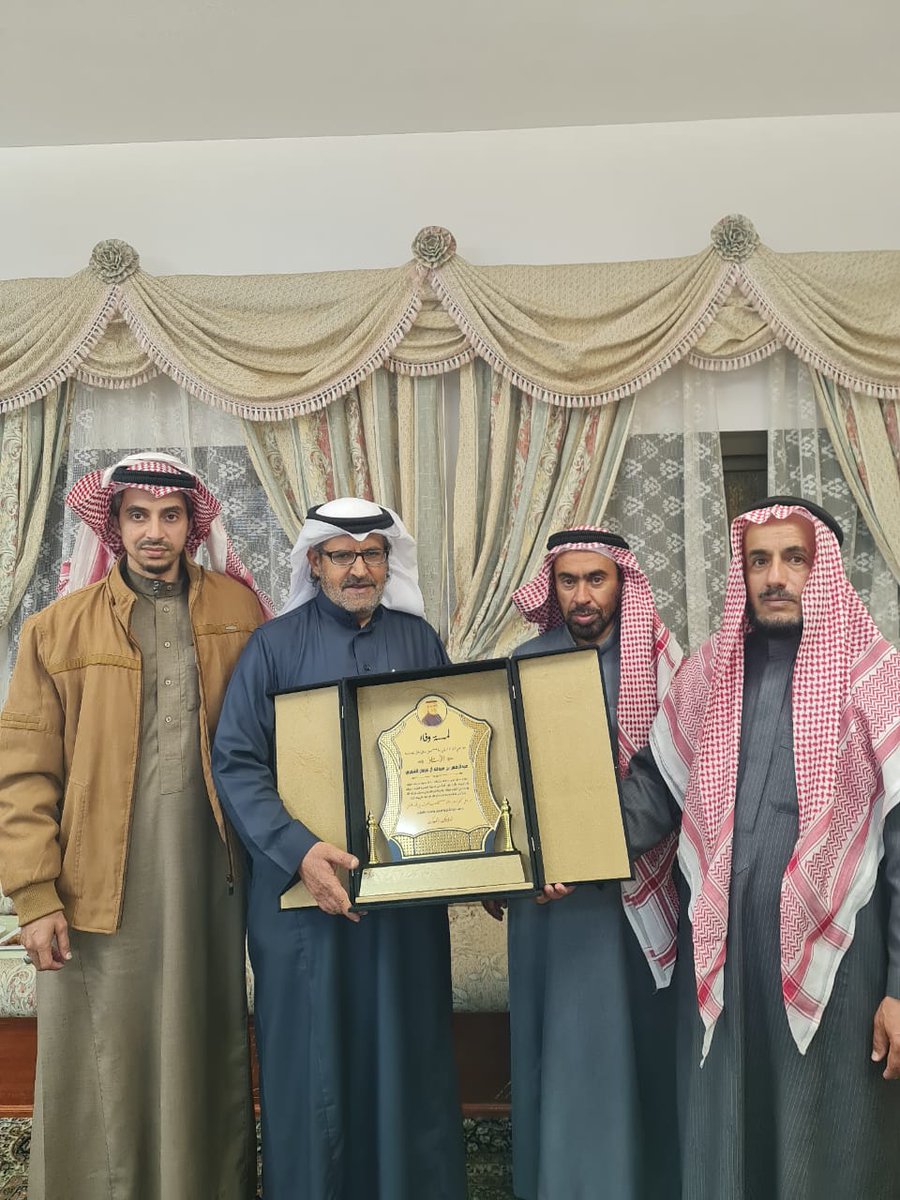 سعيد معيض - صحفي tweet media