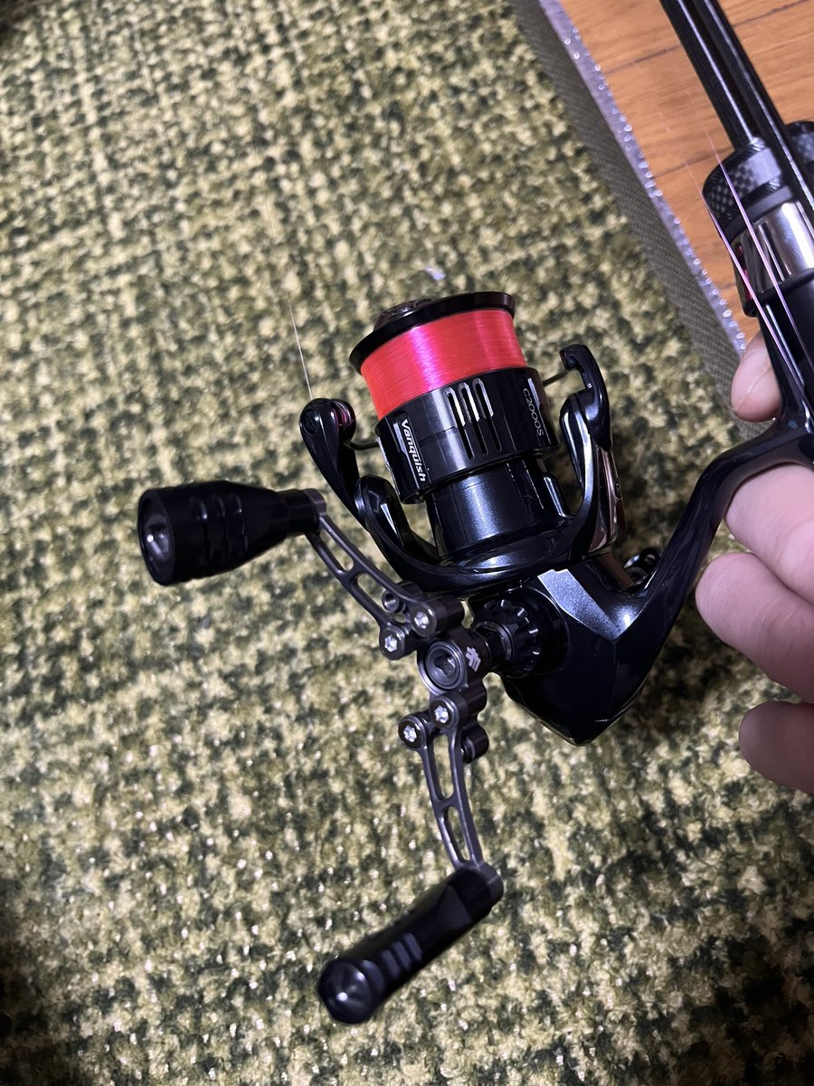aji_328's tweet photo. 2万数千円で50グラムの軽さでこのバランス
多少チープやけど良い感じするんやけど
ダブルハンドルもいつのまにか買ってたけど良さそう
#XAJS-632ULT-ST
#ソルティーステージプロトタイプ https://t.co/mw1jJm40XR