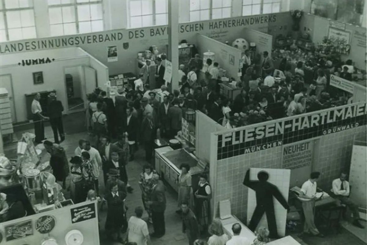 handwerksblatt (@handwerksblatt) on Twitter photo 🛠️🎉 #Jubiläum: Vom 28.2.-3.3.24 öffnet die #IHM #Internationale #Handwerksmesse ihre Tore – und feiert in diesem Jahr ihr 75-jähriges #Bestehen. 🥳🎈🎂 Mit #Bildergalerie historischer Aufnahmen der IHM! 📷 <a href="/ZDH_news/">ZDH_Handwerk</a> <a href="/messemuenchen/">Messe München</a> #handwerk v-h1.de/Trpa Foto: © #GHM 🛠️🎉 #Jubiläum: Vom 28.2.-3.3.24 öffnet die #IHM #Internationale #Handwerksmesse ihre Tore – und feiert in diesem Jahr ihr 75-jähriges #Bestehen. 🥳🎈🎂 Mit #Bildergalerie historischer Aufnahmen der IHM! 📷 <a href="/ZDH_news/">ZDH_Handwerk</a> <a href="/messemuenchen/">Messe München</a> #handwerk v-h1.de/Trpa Foto: © #GHM