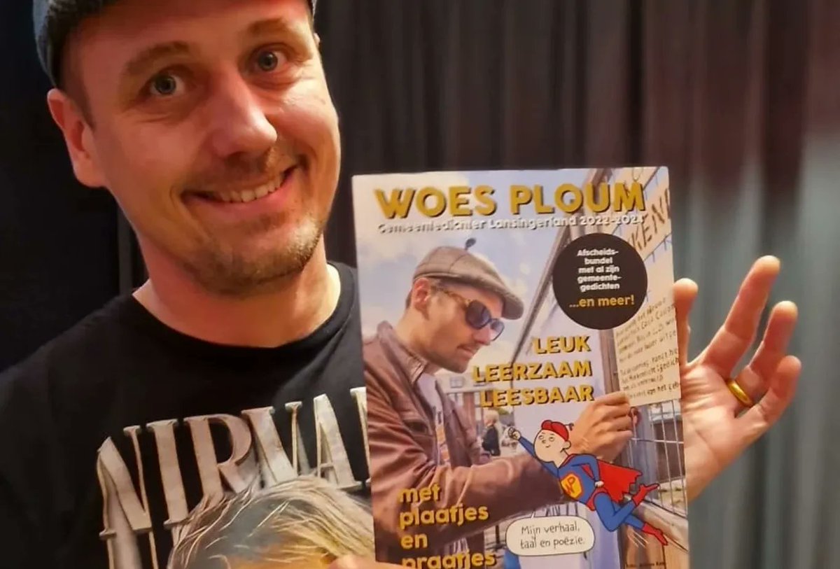 Hoppa, sinds gisteren heeft Lansingerland een nieuwe verse gemeentedichter Lianne Keemink!  

---

Lansingerlandgenoot!
Dank voor uw aandacht
Een ander gaat rijmen op 
Kas, fruit en bloem

Heel veel plezier met mijn
Afzwaaiersmagazine
'tWas mij een eer
En genoegen

Woes Ploum
