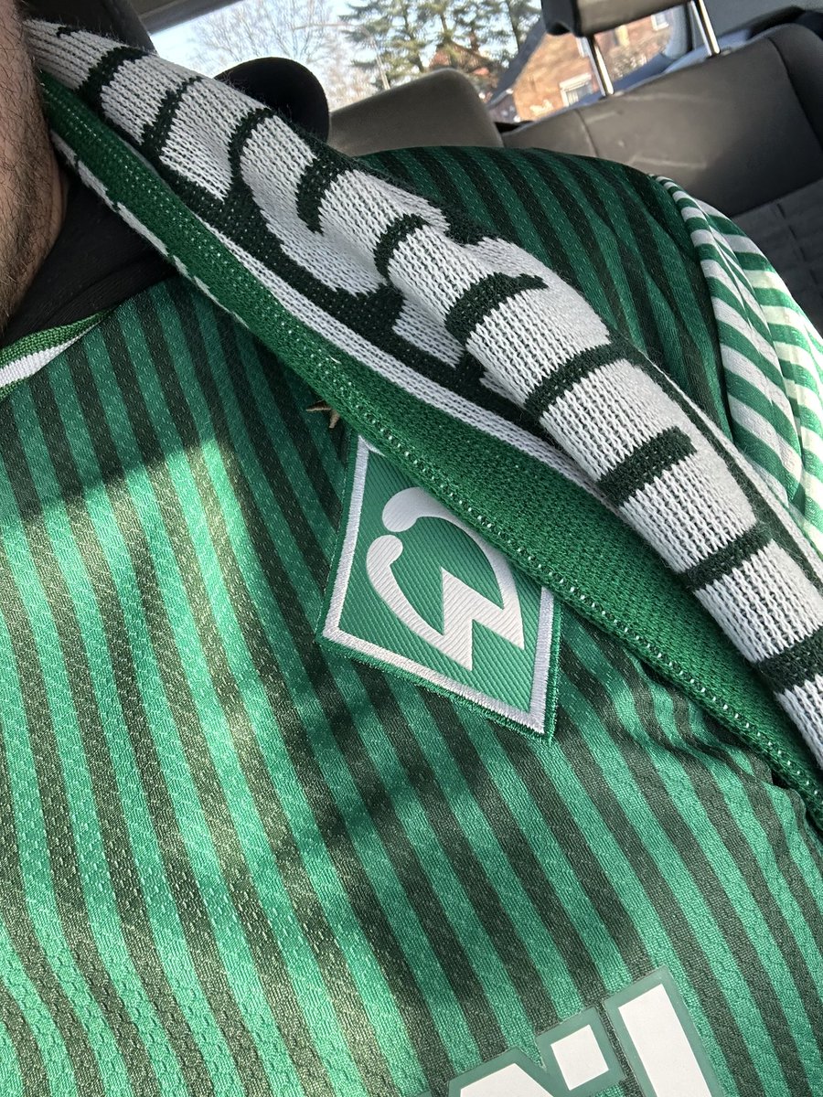 DJ_Biohazard's tweet photo. Auf nach #Bremen 💚🤍
#svwscf #weserstadion #svw #werder #nurdersvw https://t.co/6zxQTCsIUK