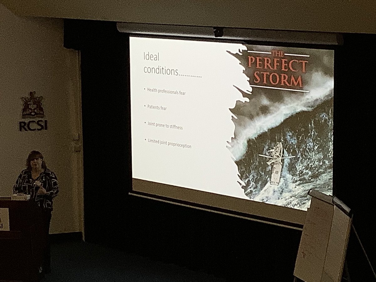 Excellent and entertaining presentation from <a href="/Valjones2305Val/">Val jones</a> this morning making a strong and convincing case for early mobilisation in #elbows among many other clinical gems <a href="/ISERS2/">ISERS</a> #isers24