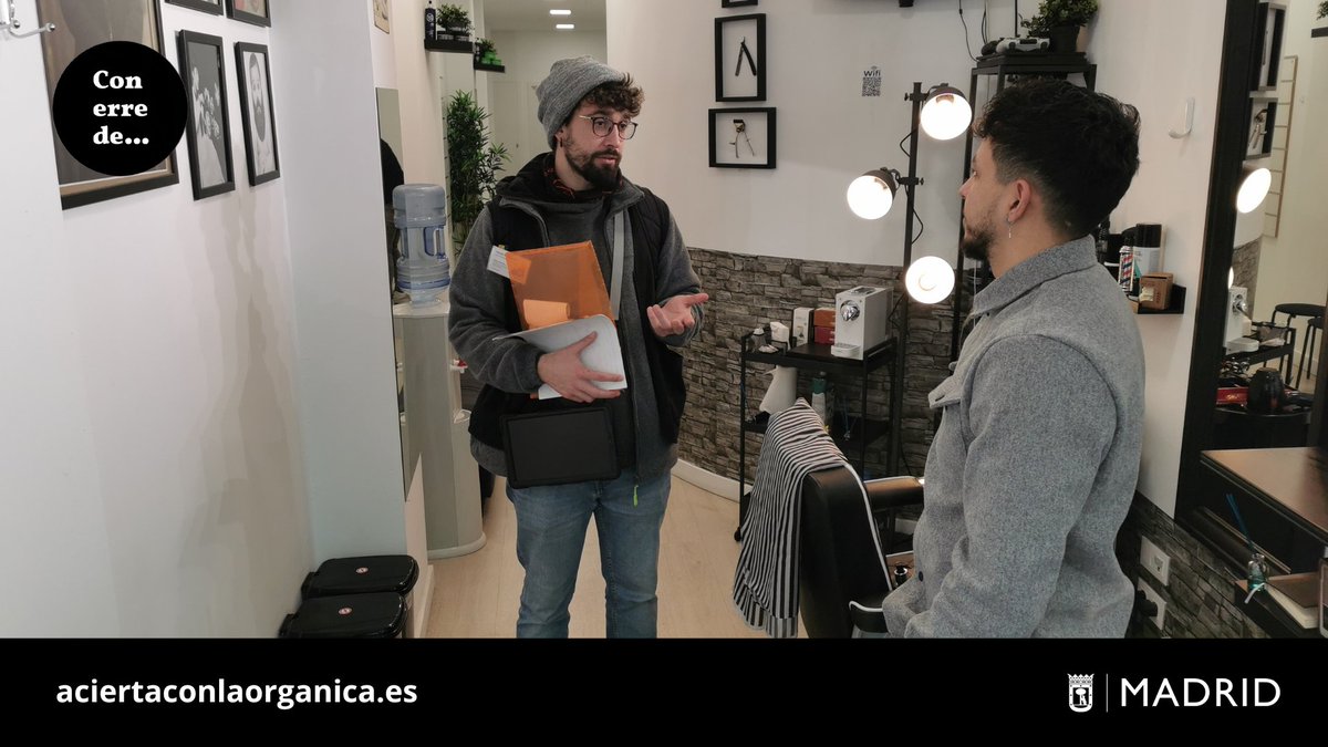 Si tienes una peluquería, recuerda algunos aspectos al separar tus residuos:

👉Restos de pelo: al contenedor naranja🟠
👉Embalajes de papel y cartón: al contenedor azul🔵
👉Objetos de plástico o metálicos: al contenedor amarillo🟡
👉Aparatos eléctricos: al punto limpio♻️