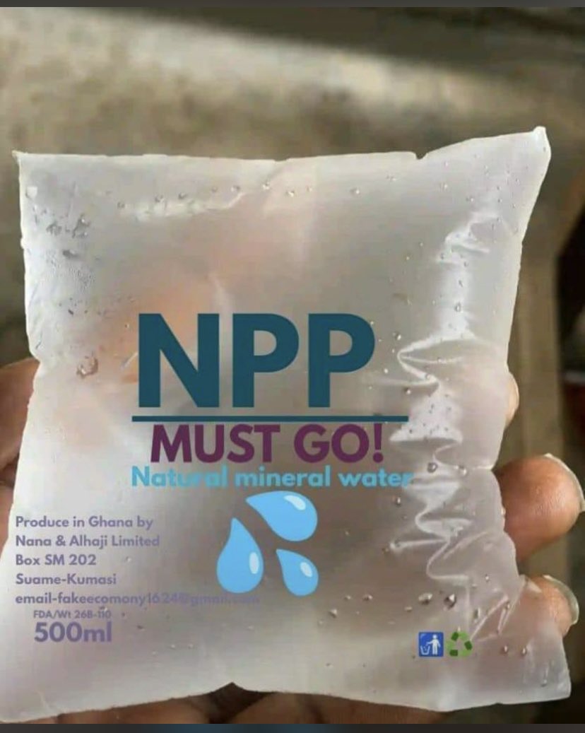Bigsolo_1's tweet photo. So you people hate NPP to this extent ei 😂😂☹️

#EndFemicideKE Bantema | Adwoa Sarfo | Harmattan | Sarkodie | University of Ghana |  Ransford Osei | Dome Kwabenya | #MasculinitySaturday https://t.co/YOVorjSGHI