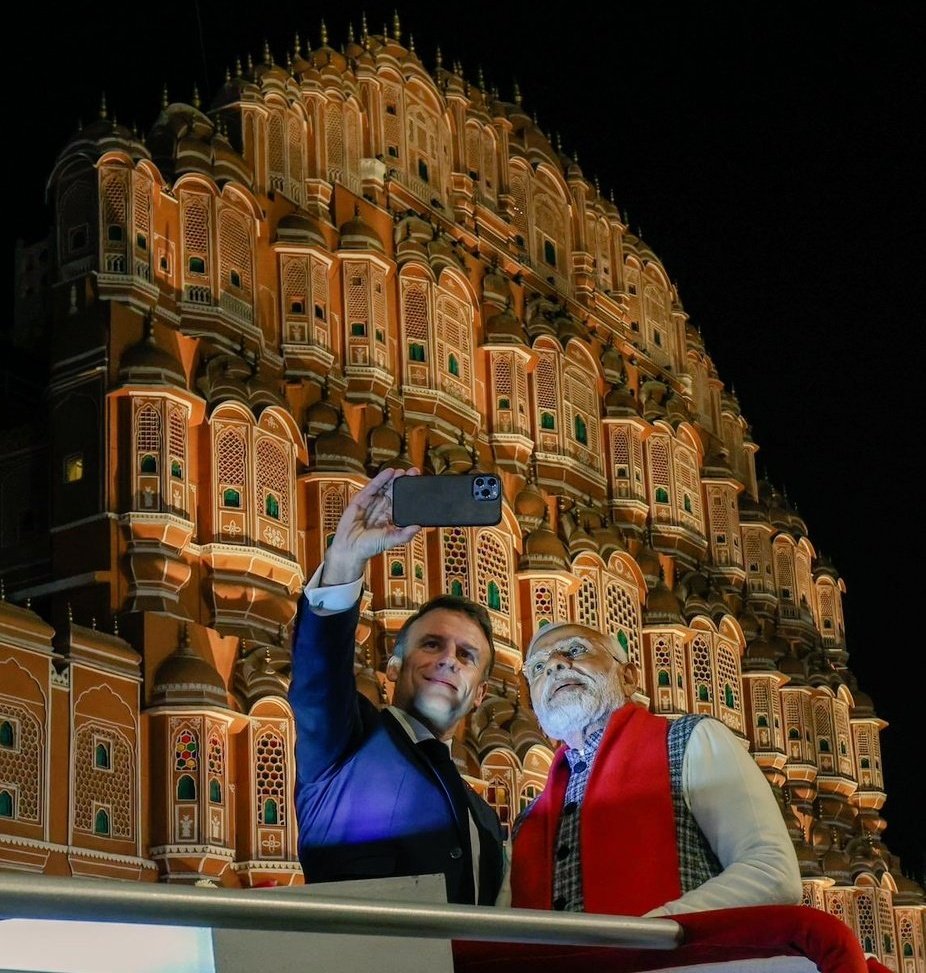 Logical_Girll's tweet photo. @narendramodi @rohanbopanna Pic of the Month 🔥🔥 https://t.co/yshp0WYH18
