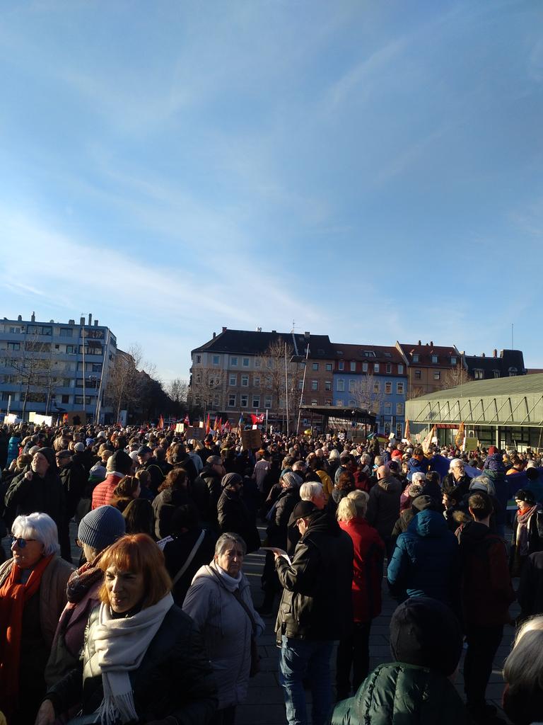 #MannheimGegenRechts #NieWiederIstJetzt #FckNzs