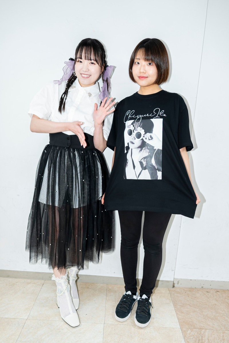 choa2my's tweet image. ちゆちゃんバースデーライブご一緒できてとっても嬉し楽しかったです🥰🎹

サプライズはぴばにも即興手ぐるぐるにも温かく対応していただきありがとうございました!!笑
名古屋公演お疲れさまでした🙌💕

#GetSet
#伊藤千由李26thBirthdayLive