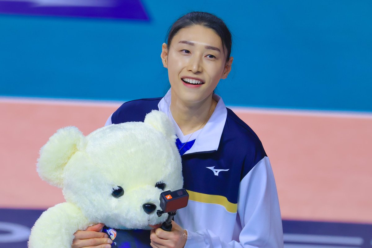 AsAlwaysMyMuse's tweet photo. 240127 올스타전

김연경 귀여워 🐻💙

#김연경 #Kimyeonkoung
@kimyk10 https://t.co/ORDxFW3foO