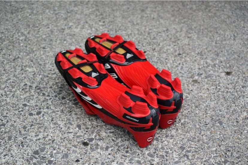 Retrobootsie's tweet photo. Adidas Predator Absolute ~ 2006 
#adidas #predator #absolute https://t.co/iYOfa2BrLu