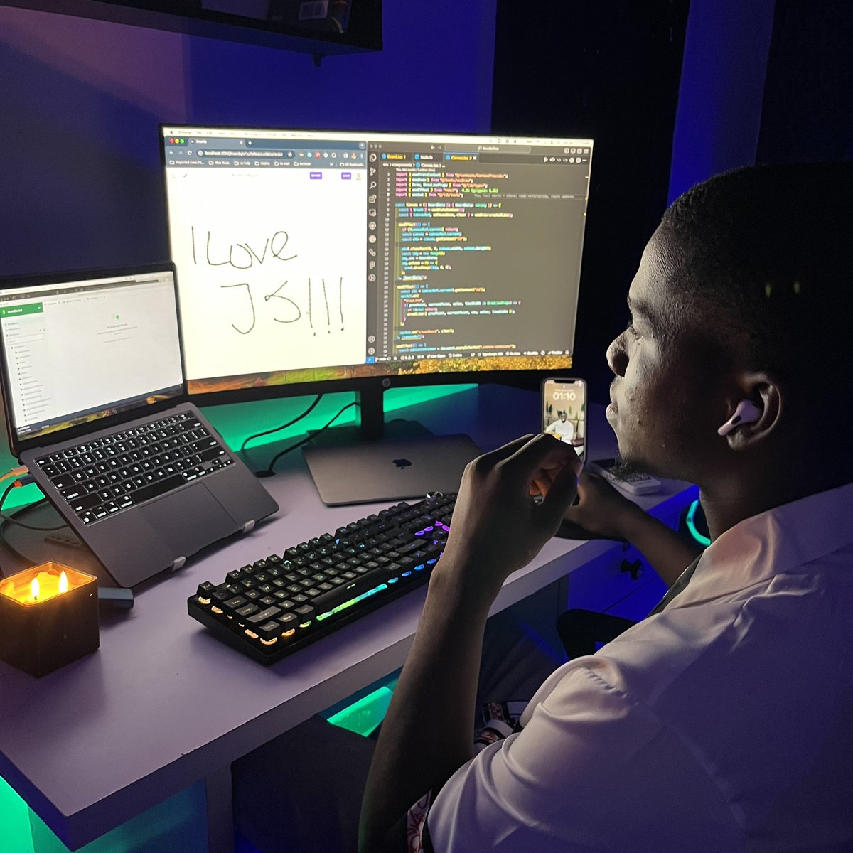 hendrixthecoder's tweet image. Hi everyone, my name is Johnbull Biobele. I'm a software developer, and I love solving problems through software. Here's a little about me.
I can confidently say that getting into software development was one of the best decisions I've made in life.