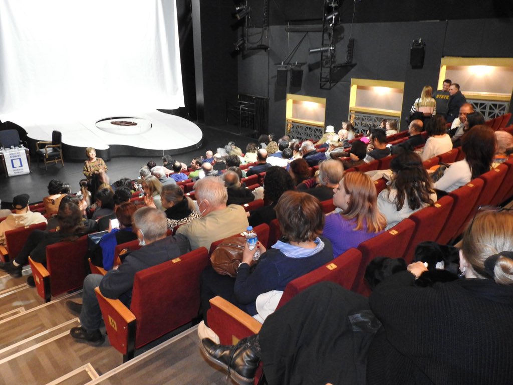 “  Her şey akar” Gençlik Parkı belgeseli ve söyleşisinde Cumhuriyetin kamusal alanlarından olan Gençlik Parkı’nın bugün geldiği durumu değerlendirdik

Bu kentin Cumhuriyet hikayesi  bir başına olmadığımızın en güzel kanıtı.
Çankaya’da Cumhuriyet hikayesinin temsillerini açığa