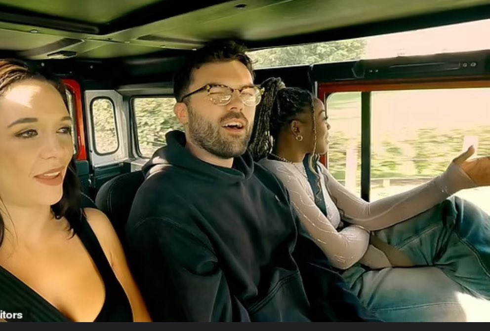 xitsgeex's tweet photo. The absolute best moments of Traitors season 2 #TraitorsUK https://t.co/kO2k8LiklG