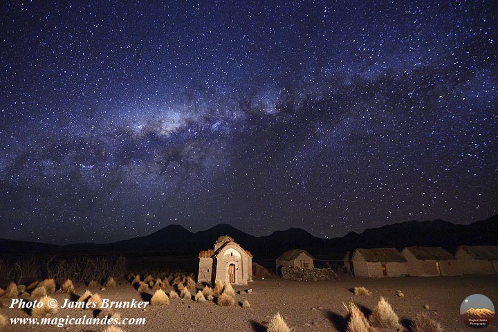 The #MilkyWay above an abandoned #church in Sajama Nat Park #Bolivia, available as #prints and on gifts here: james-brunker.pixels.com/featured/milky…
#AYearForArt #BuyIntoArt #FillThatEmptyWall #Astrophotography #nightscape #stars #DiscoverTheNight @skyatnightmag @BBCStargazing @SkyandTelescope