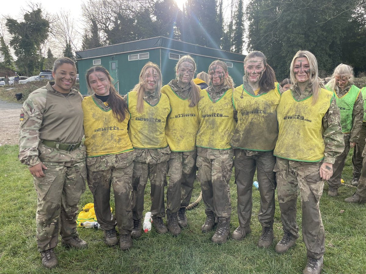 The Women’s U16s have been put to the test this morning with a military training session!

Thanks to Rhinos players Ella Donnelly, <a href="/elychia_watson/">Elychia Watson</a>, Jenna Greening, <a href="/kaiya_rk_glynn/">Kaiya RK Glynn</a>, <a href="/Bethan_Dainton/">Bethan Dainton</a> &amp; Academy coach <a href="/WarrenBroadley/">Woz Broadley</a> who are all in the Armed Forces who led the session