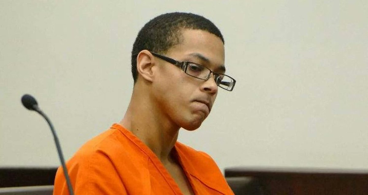 tzmtrades's tweet photo. Kendrick Morris was sentenced to 65 years for raping two women and severely injuring one of the victims. The Supreme Court gave juvenile convicts like Kendrick a chance to have their sentences reduced, but the signs appeared ominous for him. More than half of the resentenced juveniles at the time had received harsher sentences from courts. Morris hoped to convince the judge that he deserved a second chance; the prosecution painted Morris as a man incapable of redemption, given the heinous nature of his crimes. #KendrickMorris #Crime #Justice
