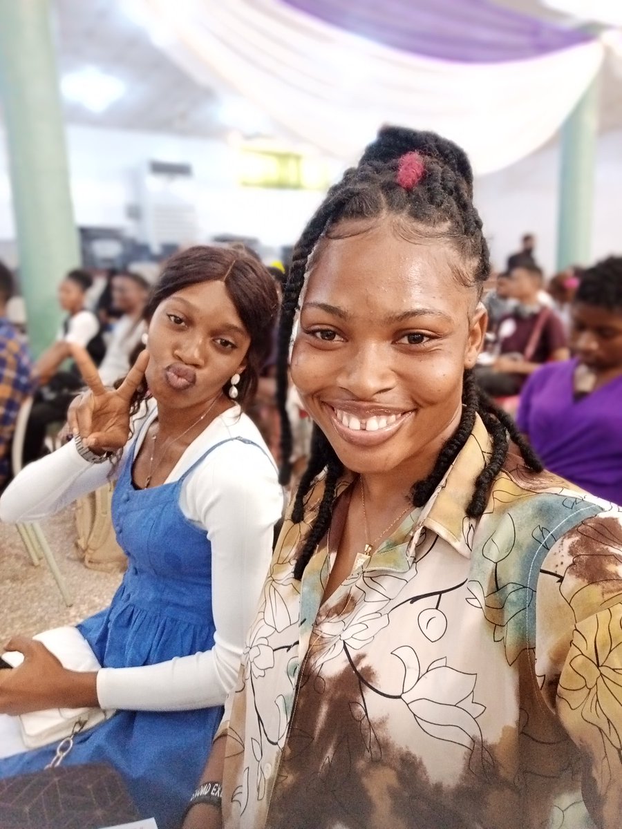 Omarecious's tweet photo. Live at Thrivefest 1.0
The first of it's kind.
#Youthunleashed 
#Thrivefest https://t.co/OROrTM8Erz