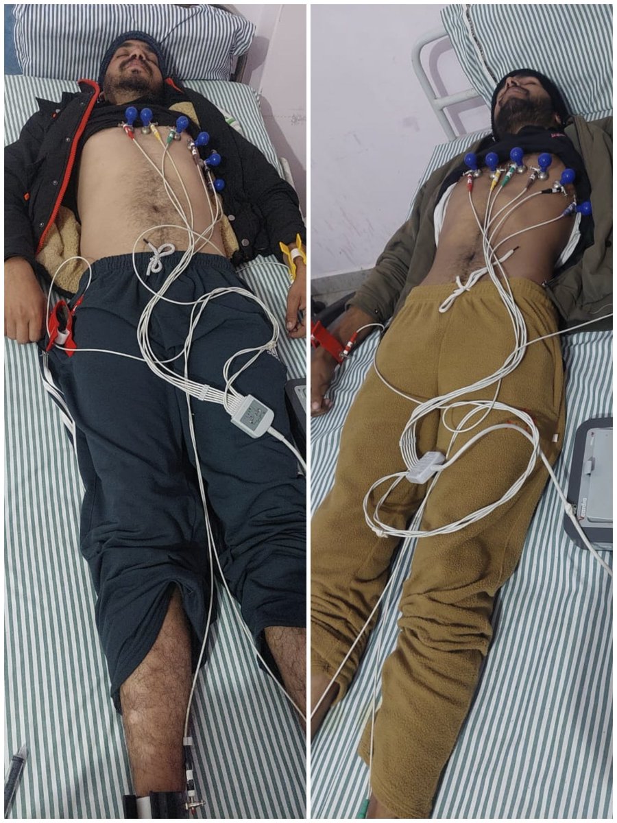 ਸਿੱਖਿਆ ਮੰਤਰੀ ਹਰਜੋਤ ਸਿੰਘ ਬੈਂਸ ਦੇ ਪਿੰਡ ਗੰਭੀਰ ਪੁਰ ਪਿਛਲੇ ਕੁਛ ਦਿਨਾਂ ਤੋਂ ਦੋ ਸਾਥੀ ਰਮੇਸ਼ ਸਿੰਘ ਤੇ ਆਦਰਸ਼ ਕੁਮਾਰ ਮਰਨ ਵਰਤ ਤੇ ਬੈਠੇ ਸਨ ਸਰਕਾਰ ਵਲੋ ਕਿਸੇ ਤਰਾ ਦੀ ਸਾਰ ਨਹੀਂ ਲਈ ਗਈ ਬੀਤੇ ਦਿਨੀਂ ਉਹਨਾਂ ਦੀ ਸੇਹਤ ਜਿਆਦਾ ਖਰਾਬ ਹੋਣ ਕਾਰਨ ਐਮਰਜੈਂਸੀ ਦਾਖਲ ਕਰਵਾਉਣ ਪਿਆ ਏਨੀ ਨਿਰਦਈ ਸਰਕਾਰ ਮੁਰਦਾਬਾਦ
<a href="/harjotbains/">Harjot Singh Bains</a> 
<a href="/ptcnews/">ਪੀਟੀਸੀ ਨਿਊਜ਼ | PTC News</a>