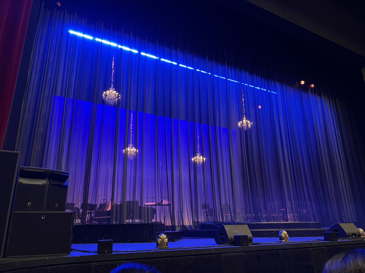 codgician's tweet photo. Just had the best day in my life at #ReunionConcert Shanghai 2024.
Amazing performance! Your reunion forms our dream cast and we love you so much. 🥰 @raminkarimloo @hadleyfraser @SamanthaBarks @HollyAnneHull @nataliemayparis @EarlCarpenter https://t.co/VW6I8wO2rd