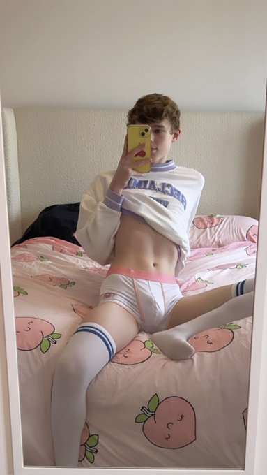 24 https://t.co/T3bI0itmMN