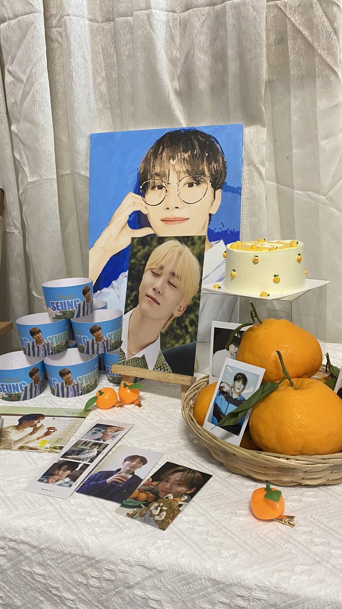 nurizz4tie's tweet photo. Happy Boo’s Day 🍊

#reasonforB https://t.co/qFjfnIgMst
