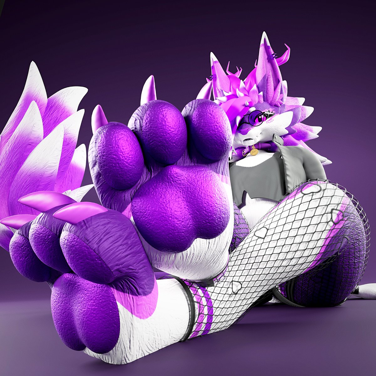 GrapeDoggo's tweet photo. I heard my paws are soft and squishy c: https://t.co/vwhI9H95NZ